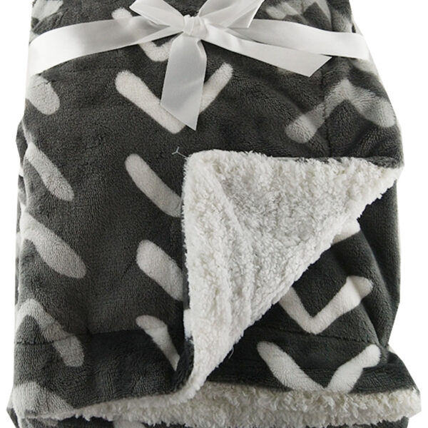 Luxury Soft Three Layered Blanket Grey arrows Design
