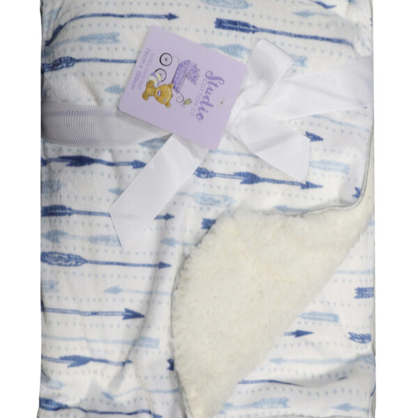 Sky Blue Arrow Fur Blanket 75cm x 100cm