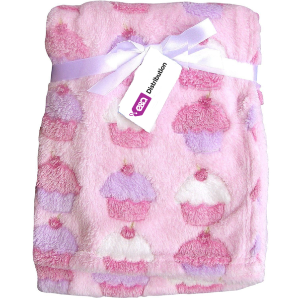 Luxury Soft Fleece Blanket Cute Cupcake Design